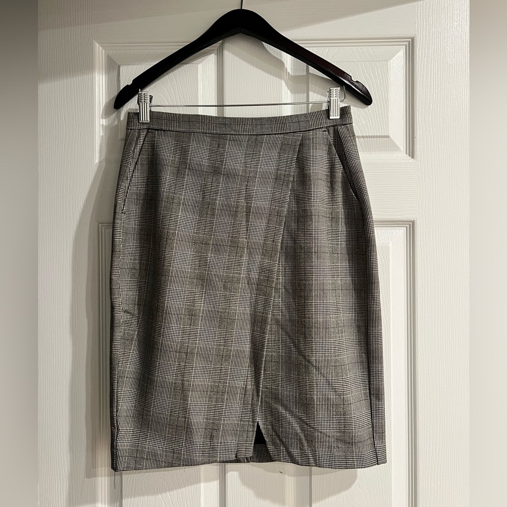 Banana Republic Plaid Pencil Skirt